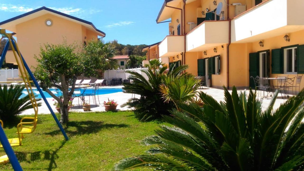 Conca Degli Dei Aparthotel Paestum Exterior photo