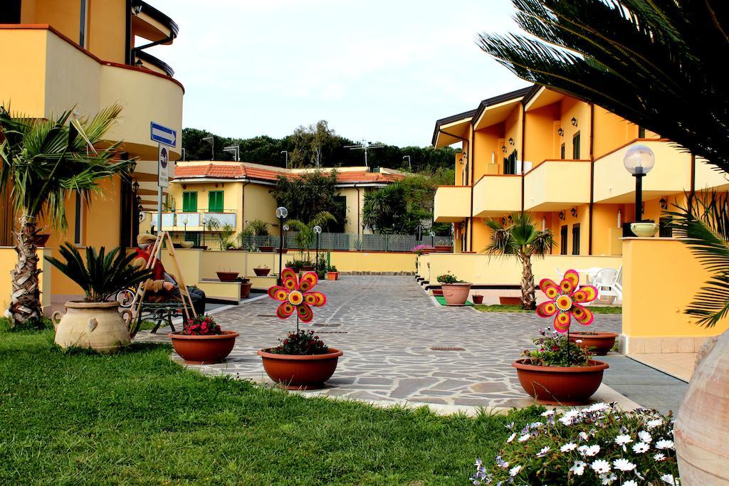 Conca Degli Dei Aparthotel Paestum Exterior photo