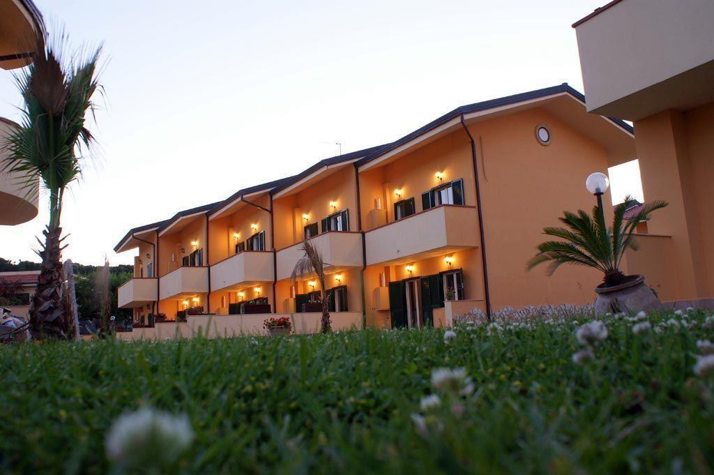 Conca Degli Dei Aparthotel Paestum Exterior photo