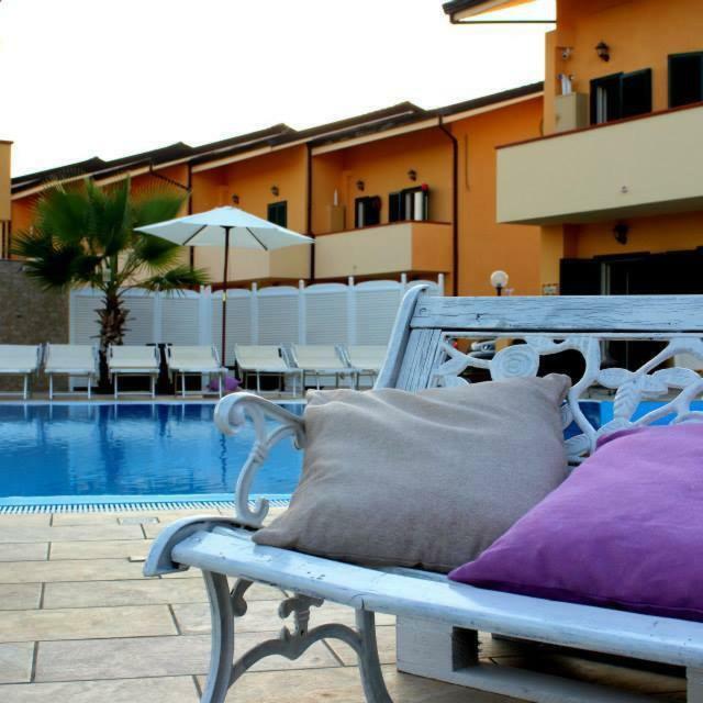 Conca Degli Dei Aparthotel Paestum Exterior photo